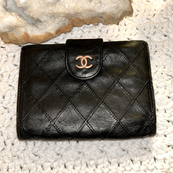 Chanel Pico Lore Wallet Black Leather - Picture 2 of 14